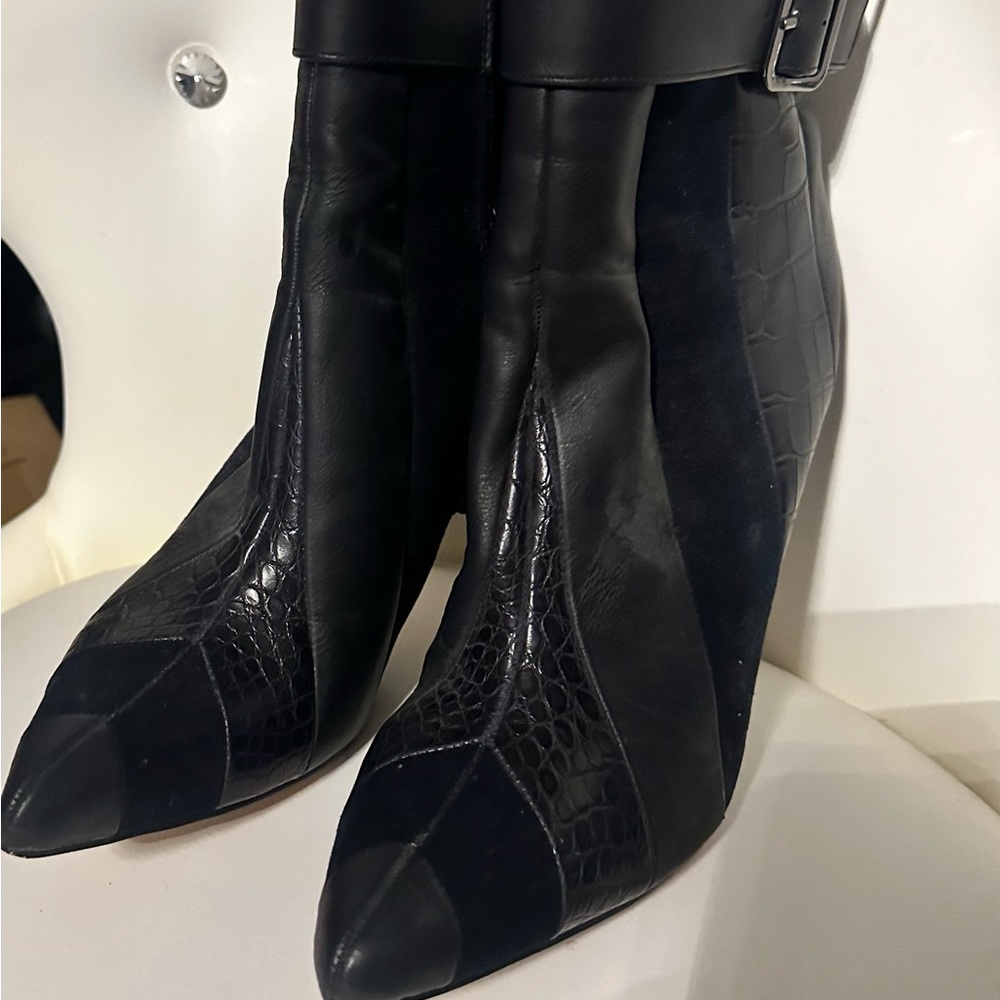 Dark Navy blue ankle boots